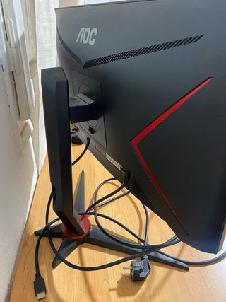 Monitor Gaming AOC Negro y Rojo