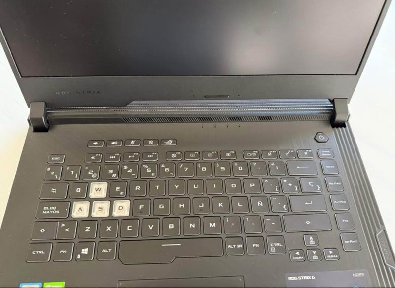 Asus ROG STRIX i7 16GB RAM 512GB SSD GTX1650 afbeelding 10