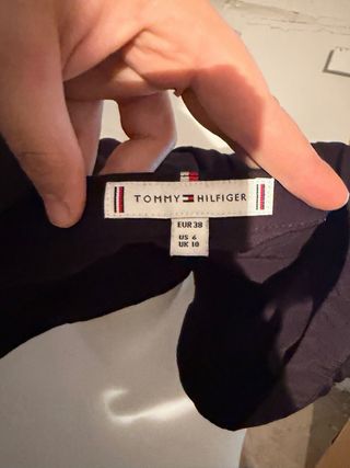 Camiseta Tommy Hilfiger Negra Manga Larga