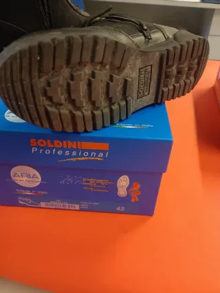 Scarponcino da lavoro donna soldini