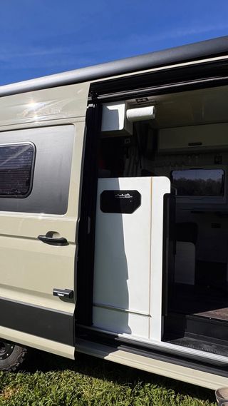 Furgo Camper 4x4 Volkswagen Crafter 2023