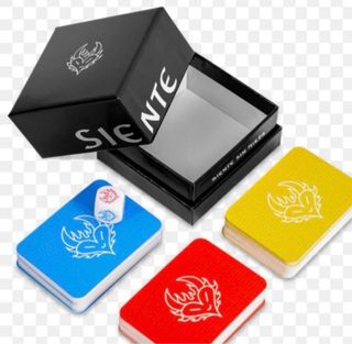 Juego de mesa SIENTE