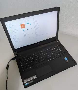 Portátil Lenovo B50 Negro