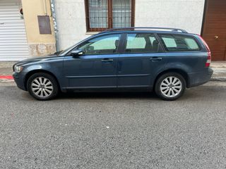 Volvo V50 2004