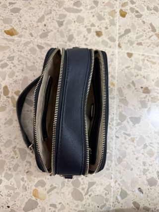 Bolso Guess Negro Cadena
