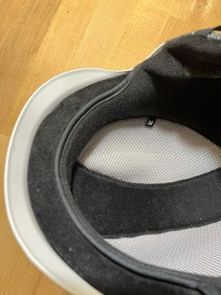 Casco de esquí blanco