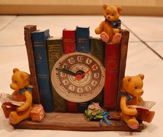 Orologio da tavolo orsacchiotti vintage.