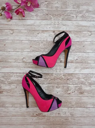 Zapatos tacón alto, SUITEBLANCO, talla 38.