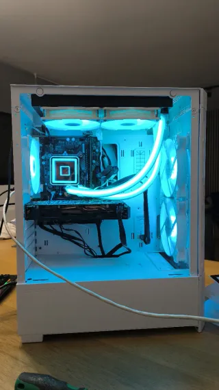 PC Gamer i5 / 16gb ram / Rx 580 8gb, msi