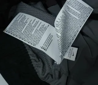 Shorts deportivos Nike grises