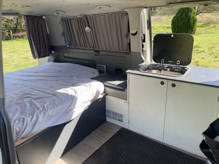 Volkswagen Transporter T5 2006