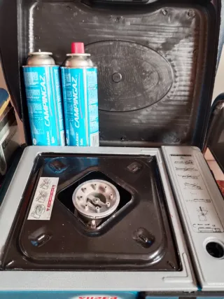 Cocina Portátil Campingaz + 2 Recambios