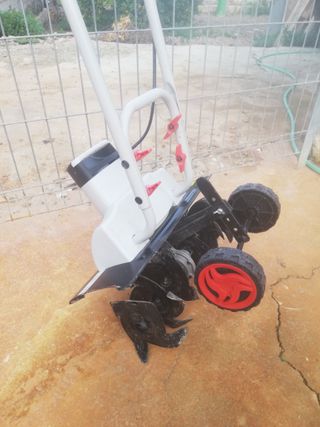 Motoazada eléctrica GeoTech 1500W