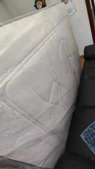 Colchón 190x150x22