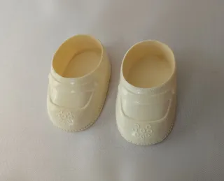 Scarpe antiche Famosa per bambole Kiko, Kika, Nuri