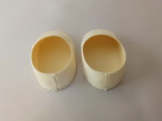 Scarpe antiche Famosa per bambole Kiko, Kika, Nuri