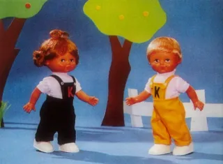 Scarpe antiche Famosa per bambole Kiko, Kika, Nuri