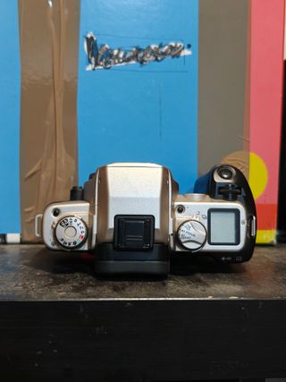 Canon EOS 50E Cámara Analógica