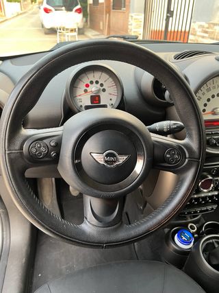 MINI Countryman 2013