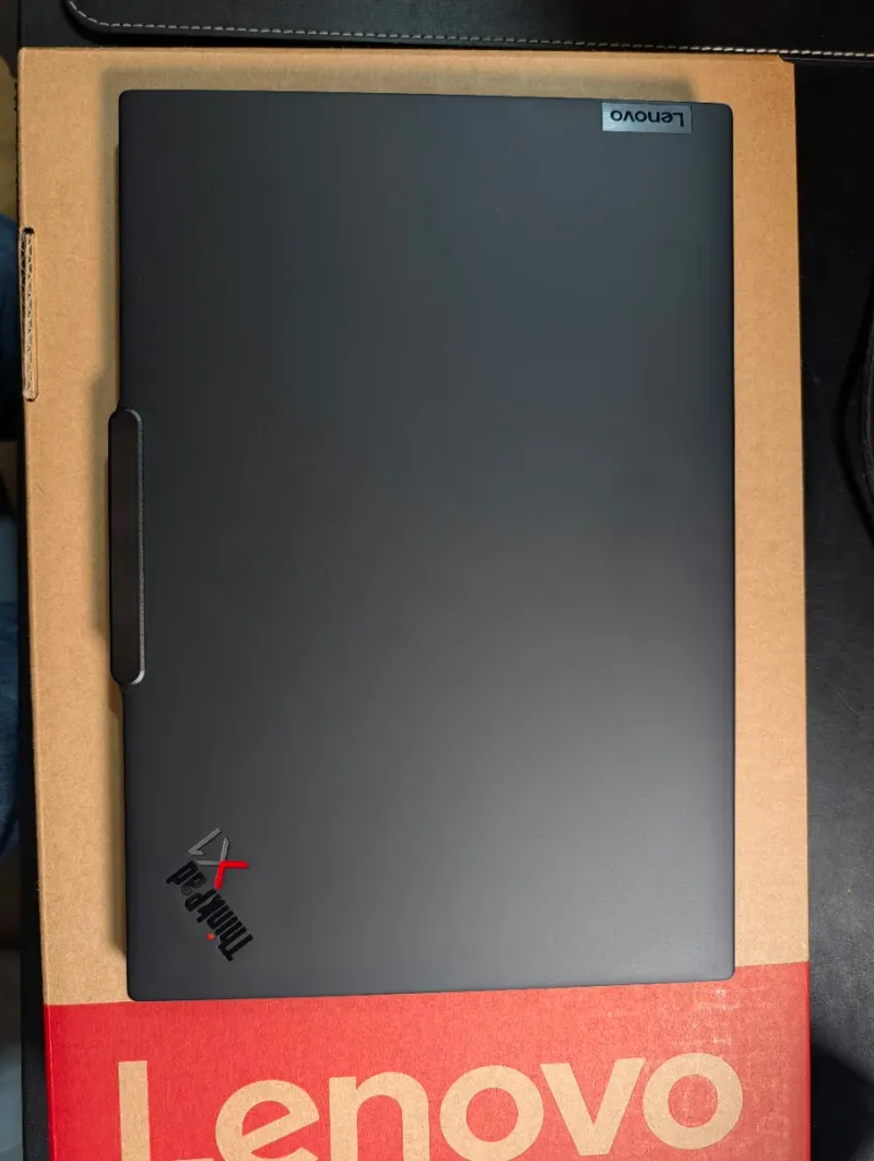 Lenovo Carbon X1 Gen 13 OLED Táctil afbeelding 2