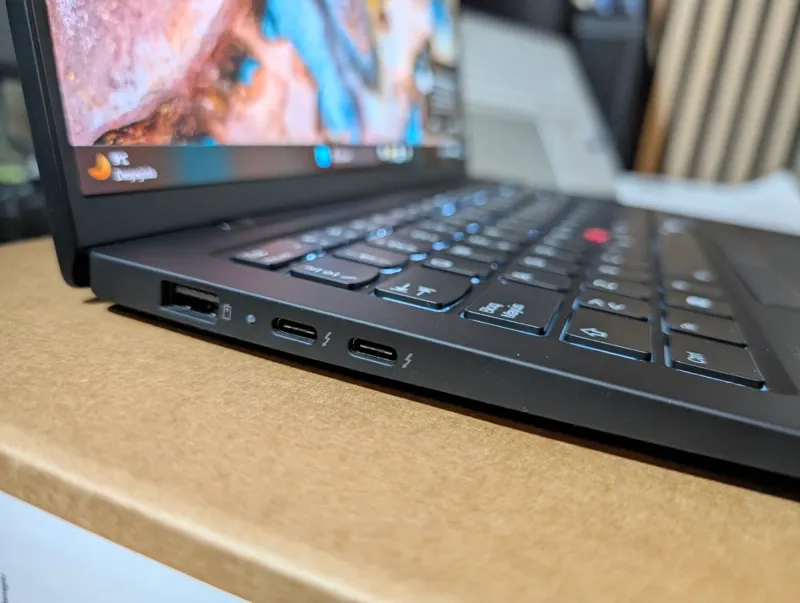 Lenovo Carbon X1 Gen 13 OLED Táctil afbeelding 4