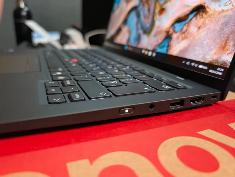Lenovo Carbon X1 Gen 13 OLED Táctil afbeelding 5