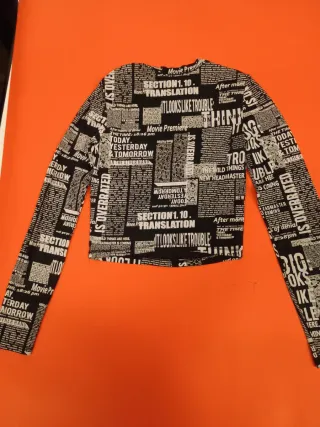 Maglia Bershka stampa giornale
