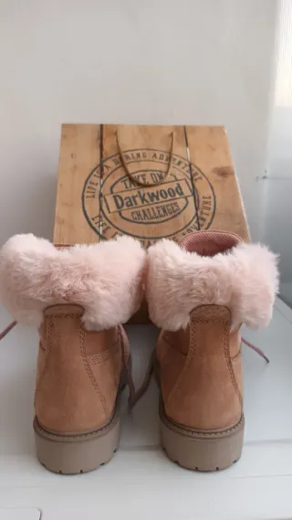 Botas  Darkwood, Rosa palo con Pelo ,nuevas