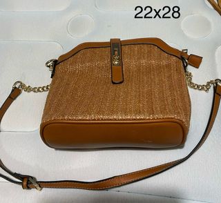 Bolso de rafia y piel