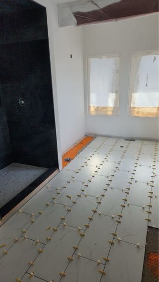 Servicio de Alicatado Profesional