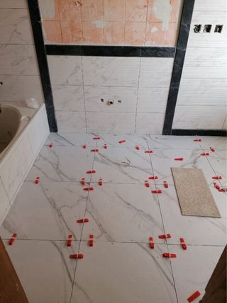 Servicio de Alicatado Profesional