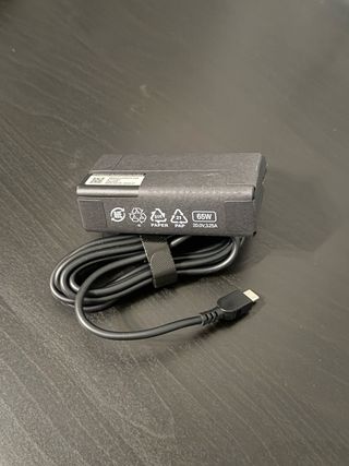 Cargador Lenovo USB-C 65W