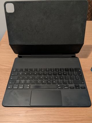 iPad Pro 12.9 3ª Gen + Magic Keyboard