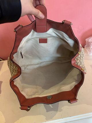 Bolso Gucci Sukey GG Canvas Beige Coral