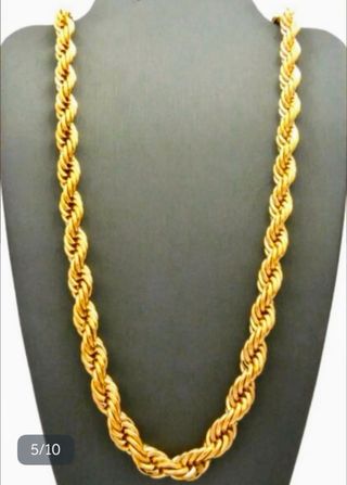 Elegante Cadena oro laminado con diseño cordon