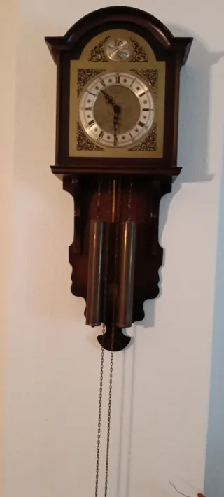 Reloj de pared mecánico Kaiser con péndulos