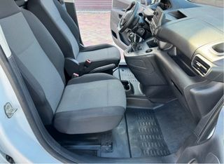 Peugeot Partner 2021