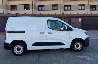 Peugeot Partner 2021