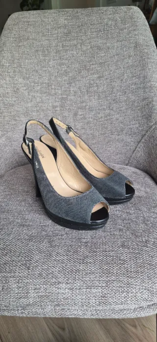 Décolleté slingback nere e grigie