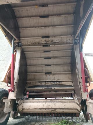 Rotoensiladora Krone KR125
