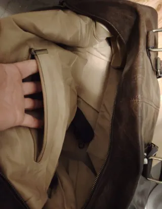 Borsone in pelle con tracolla