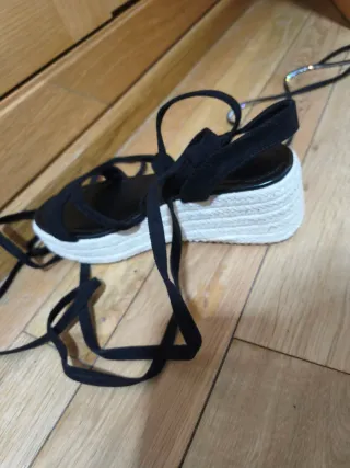 Sandalias Off-White Negras Multicolor