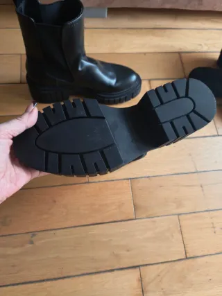 Sandalias Off-White Negras Multicolor