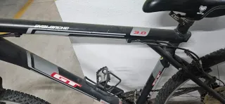 Bicicleta de Montaña GT Avalanche 3.0.