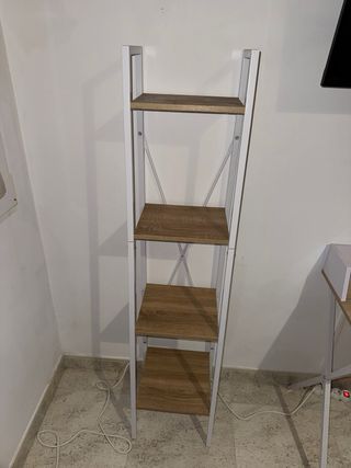 Escritorio, Estantería y Silla - Como Nuevos