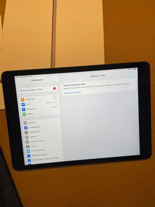 iPad 9ª Gen 64GB + Apple Pencil 1ra gen + Fundas