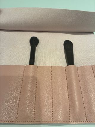 Funda para brochas de maquillaje rosa