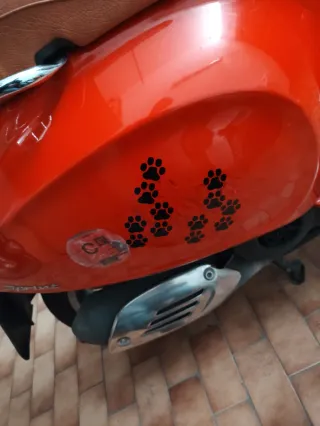 Vespa 125 Spring Roja, año 2016,