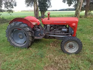 Tractor Massey Ferguson 35X