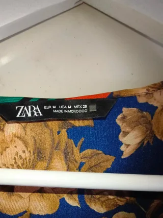 Blusa Zara Estampada Flores